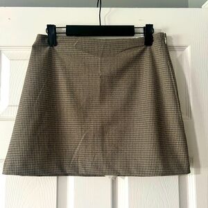 A&F Tan Checkered Skort
